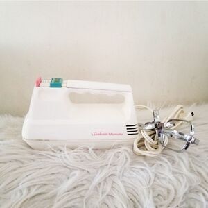 Sunbeam mixmaster VINTAGE handheld mixer